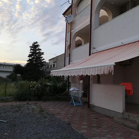 Apartment Zekija Barbat na Rabu المظهر الخارجي الصورة